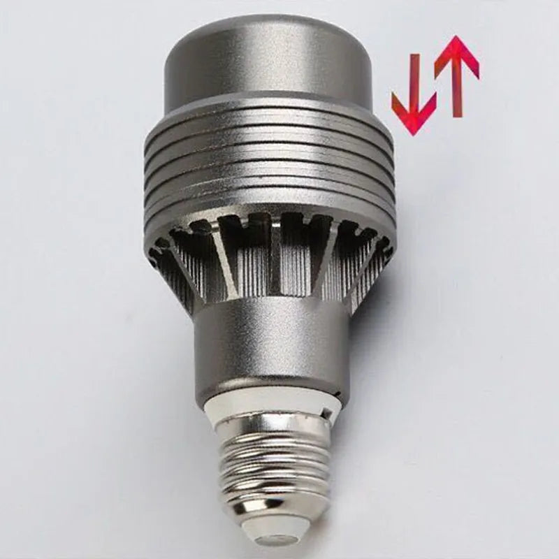 Spot led à intensité variable avec angle de réglage pour éclairage intérieur Honoré Interlude en Aluminium - Lignes Dessinées & Décor Raffiné