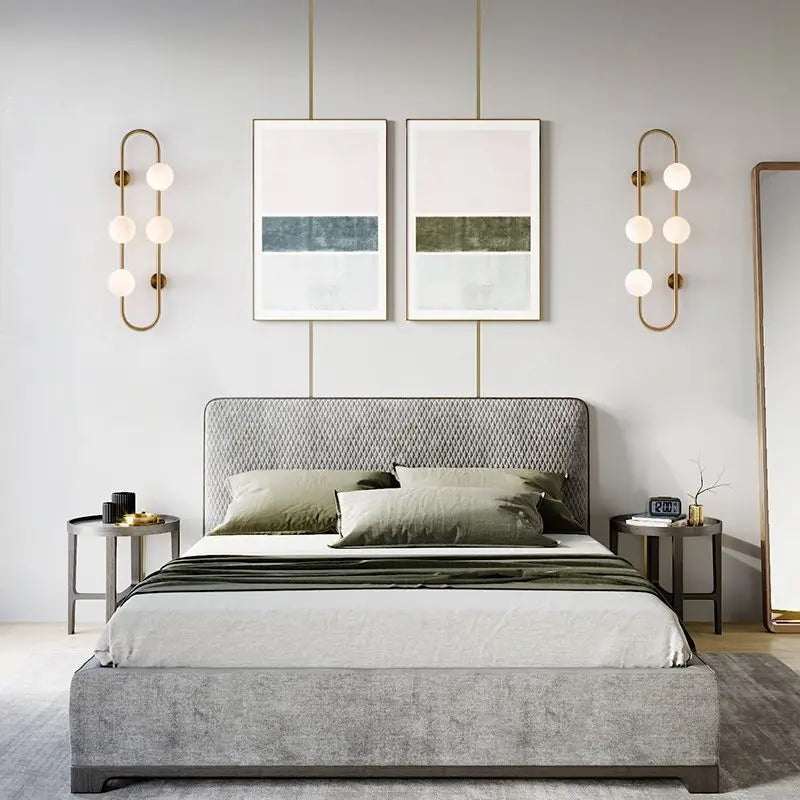 Applique murale led en verre blanc laiteux pour décoration intérieure Cléa Essor - Une Présence Décorative Affirmée