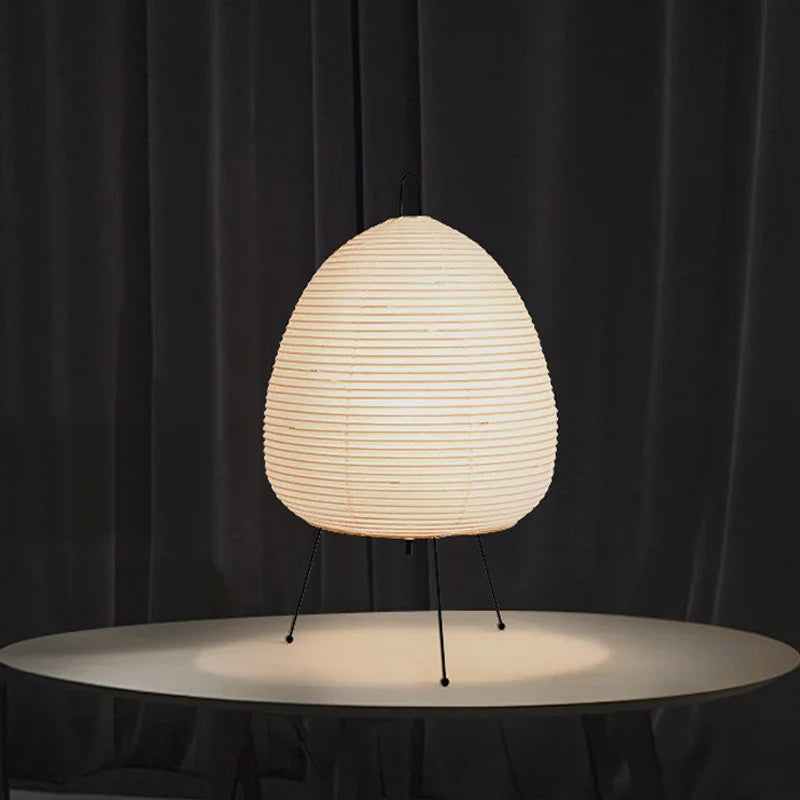 Lampe Design Japonaise Basile Écho en Papier - Légèreté Visuelle & Esprit Serein