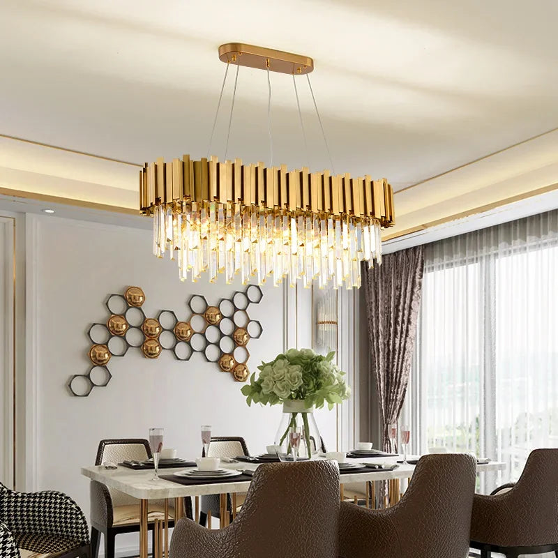 Lustre — En cristal moderne pour décoration intérieure élégante