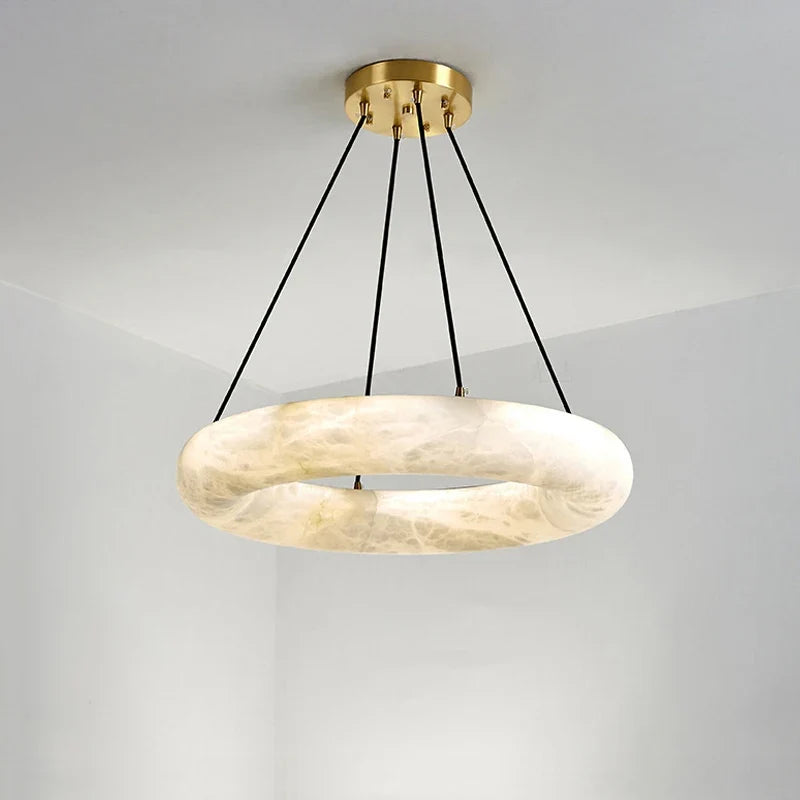 Lustre — En marbre naturel espagnol pour hôtel luxueux