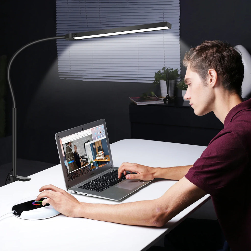 Suspension — NEWACALOX pince de bureau barre d'écran suspension lumière 360 ° rotatif pliant bras Flexible Support 108 pièces LED SMD Protection des yeux lampe de bureau