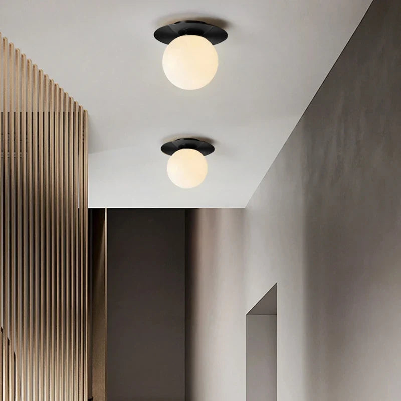 Plafonnier — LED nordique avec boule de verre dépoli pour intérieur