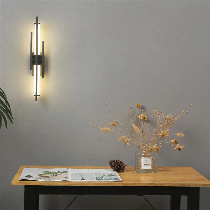 Applique murale led design nordique simples pour intérieur Élias Reflet - Une Présence Sobre et Élégante