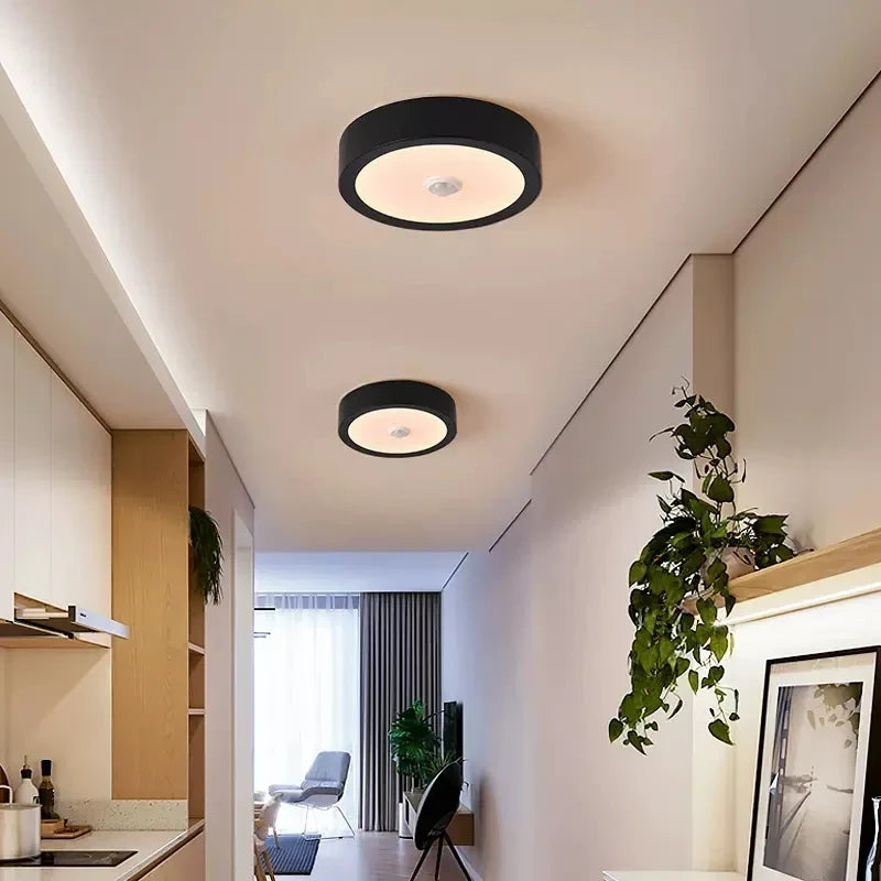 Plafonnier led moderne pour décoration de maison et hôtel Enora Épure - Présence Moderne & Harmonie Intérieure