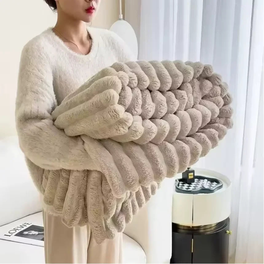 Plaid plaid épais doux en polaire corail pour lit Éléonore Poème - Une Note Singulière dans le Décor