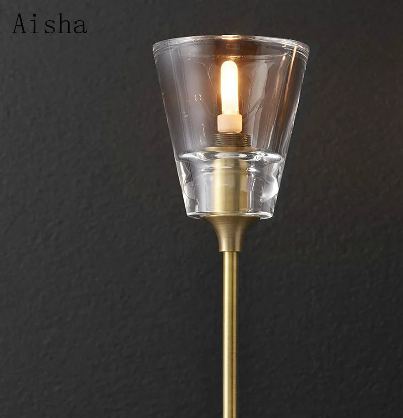 Applique murale postmoderne en fer forgé pour décoration intérieure Olympe Concerto en Verre - Une Présence de Verre Élégante