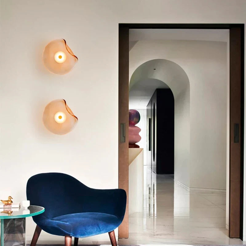 Applique murale led art déco en verre pour intérieur élégant Ilona Cadence - Jeux de Reflets & Harmonie Intérieure