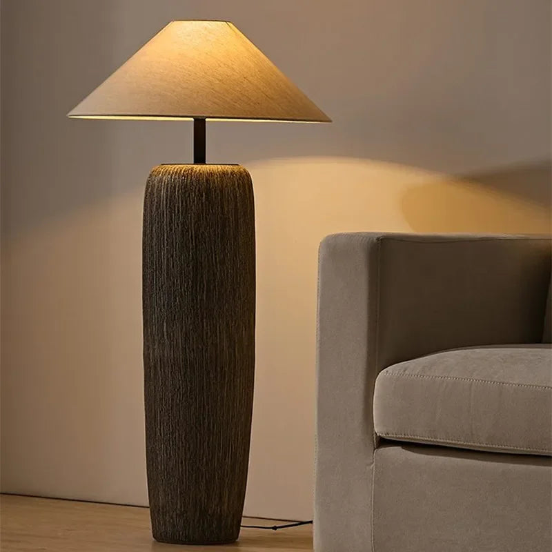 Lampe Japonaise en Céramique Melchior Chant - Matière Délicate & Présence Singulière