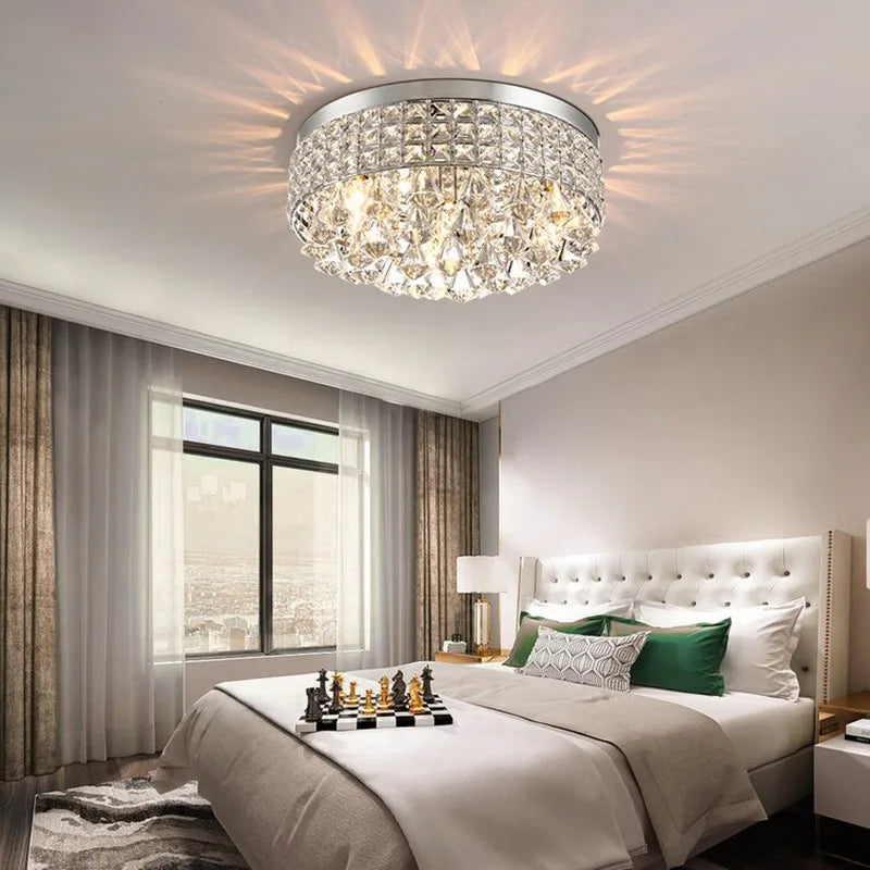 Plafonnier en cristal design moderne pour intérieur élégant Lucine Rêverie - Reflets Étincelants & Décor Élégant