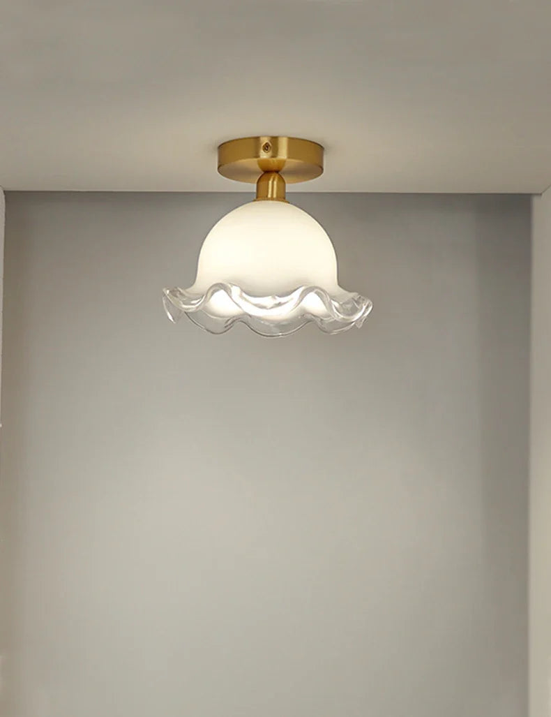 Plafonnier — Moderne en verre antique et laiton unique et minimaliste