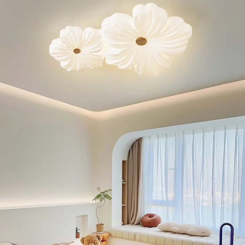 Plafonnier moderne à leds en forme de fleur pour décoration intérieure Adélie Souffle - Une Note Actuelle dans le Décor