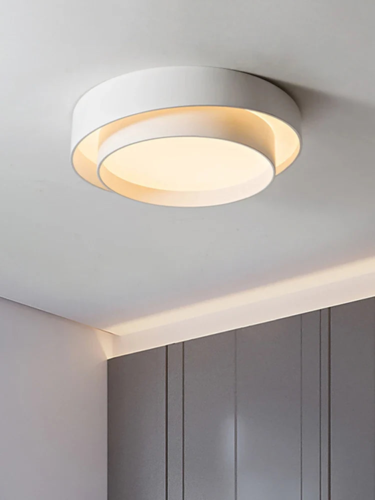 Plafonnier rond moderne led design pour divers espaces Olympe Clairval - Courbes Douces & Décor Équilibré