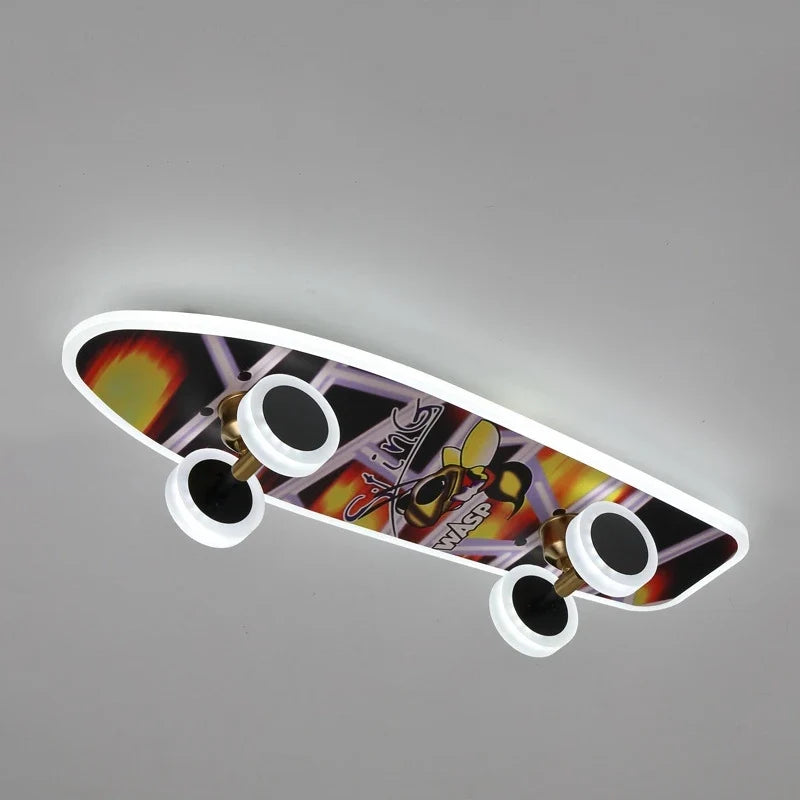 Plafonnier créatif nordique skateboard pour chambre d'enfant moderne Lisandre Essor - Esprit Épuré & Harmonie Intérieure