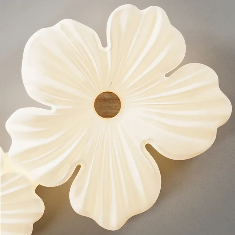Plafonnier moderne à leds en forme de fleur pour décoration intérieure Adélie Souffle - Une Note Actuelle dans le Décor