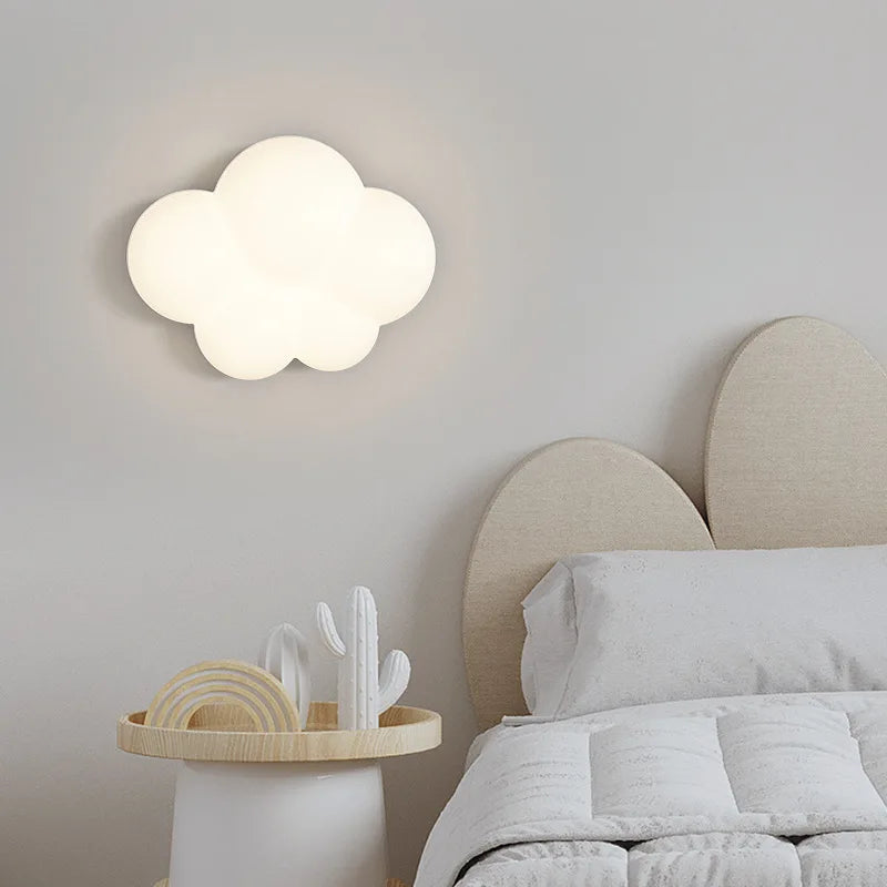 Applique murale — Nuage blanche lampe enfant design moderne et chaleureux