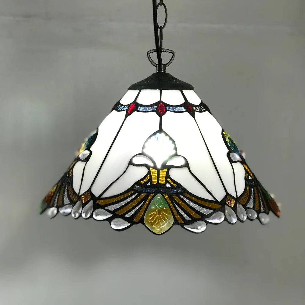 Lustre tiffany vitrail style méditerranéen pour intérieur élégant Héloïse Alizé en Verre - Reflets Délicats & Élégance Visuelle