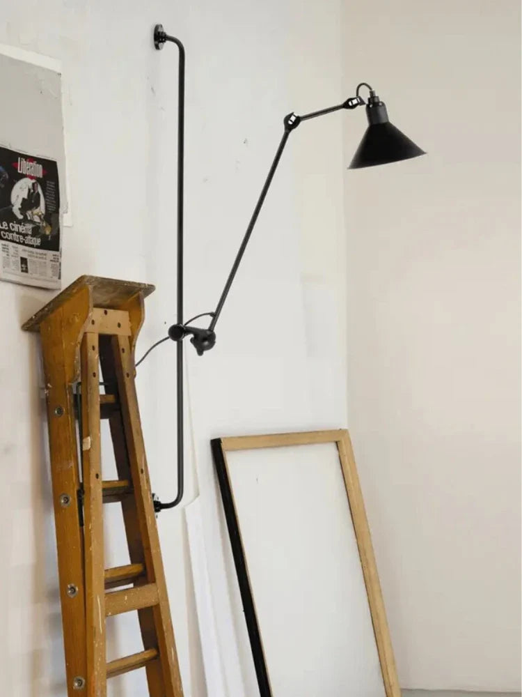 Applique murale — Industrielle à bras réglable pour intérieur moderne