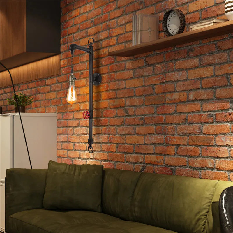 Applique murale vintage style nordique avec interrupteur décor intérieur Philémon Courbe - Une Présence Sobre et Élégante