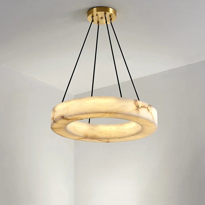 Lustre — En marbre naturel espagnol pour hôtel luxueux