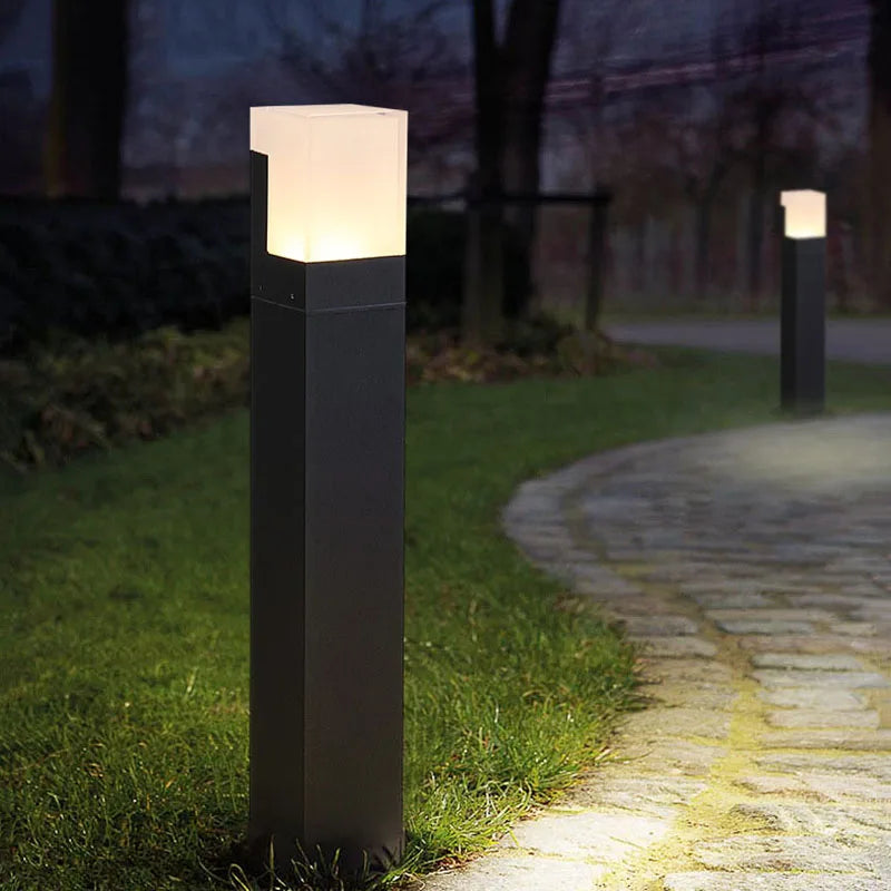 lampe extérieure moderne imperméable pour jardin et chemin