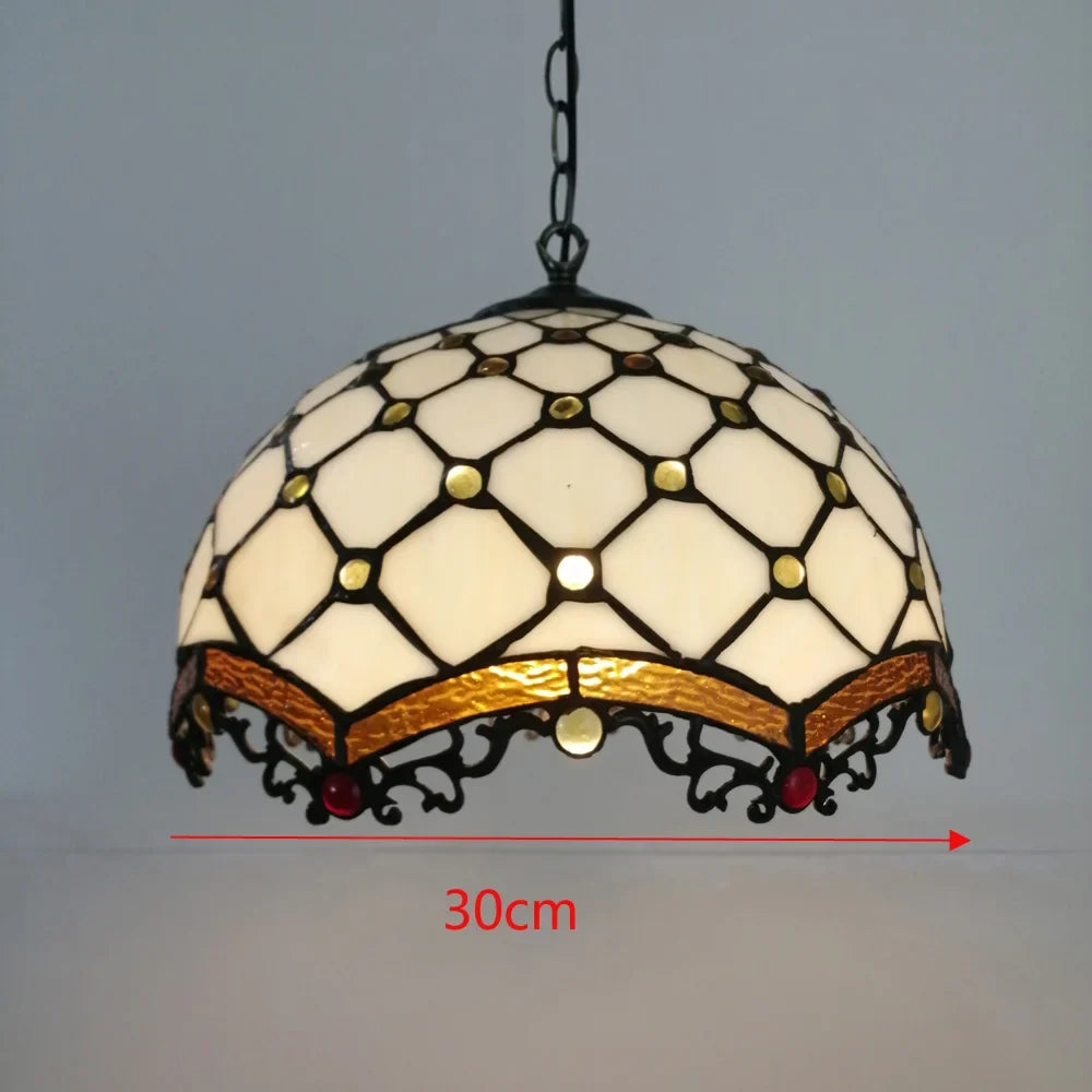 Lustre tiffany vitrail style méditerranéen pour intérieur élégant Héloïse Alizé en Verre - Reflets Délicats & Élégance Visuelle