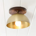 Plafonnier — En laiton nordique en bois massif design moderne pour décoration