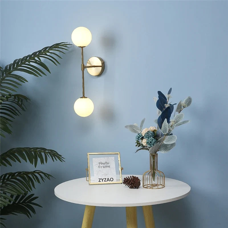 Applique murale — Post-modernes LED applique murale en verre Simple doré avec ampoule G9 nordique créative chambre salon allée lampe de chevet