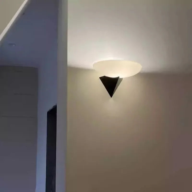 Applique murale design moderne créative et personnalisée pour intérieur Héloïse Versant - Une Note Actuelle dans le Décor