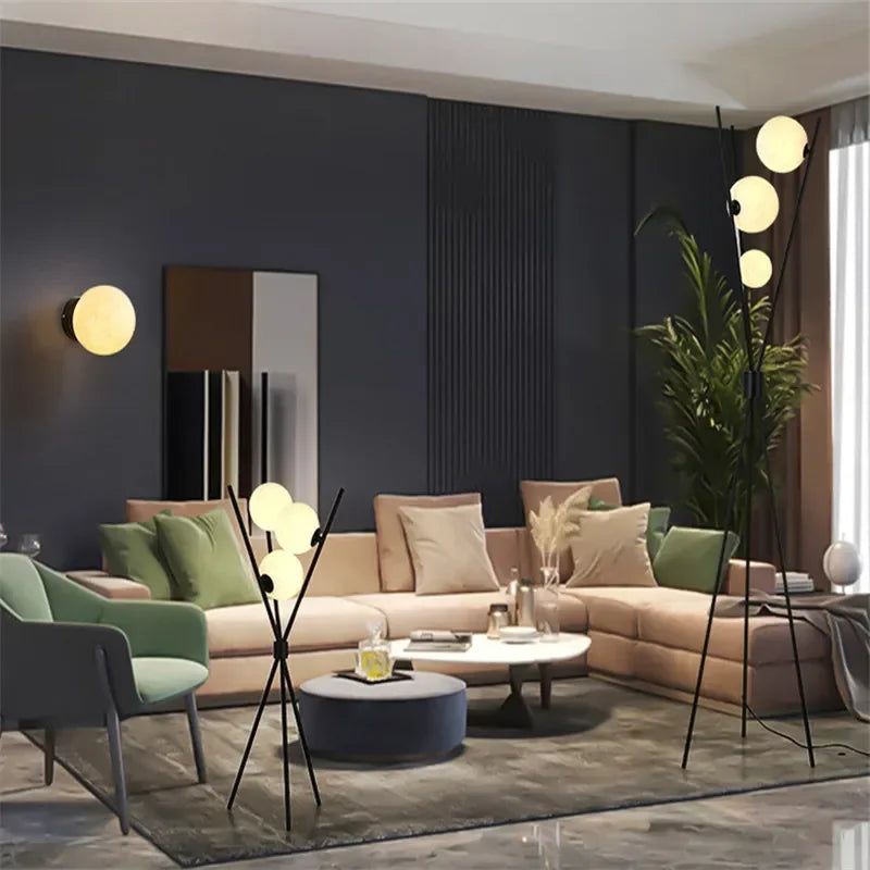 Lampadaire — LED lune boule de verre