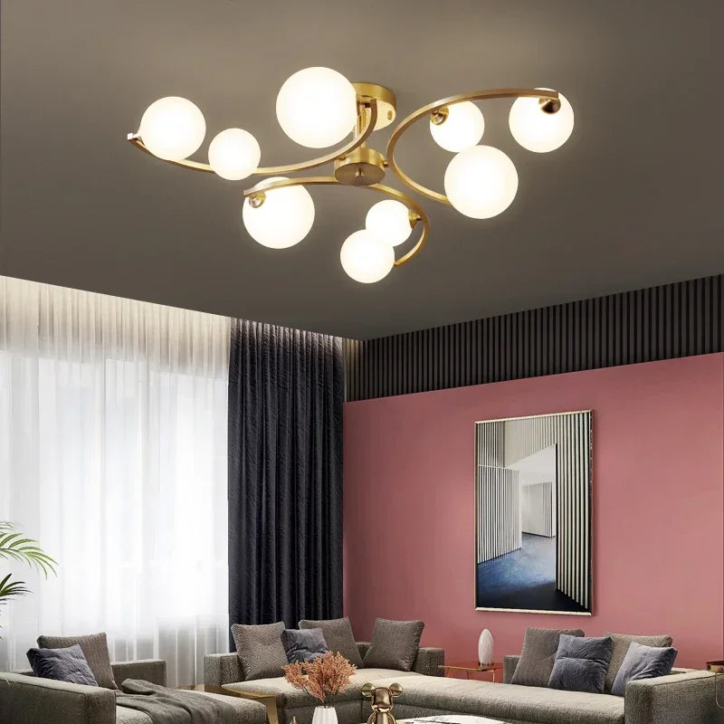 Plafonnier — Moderne en cuivre doré avec boule de verre et LED