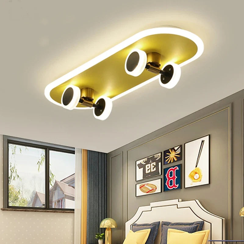Plafonnier créatif nordique skateboard pour chambre d'enfant moderne Lisandre Essor - Esprit Épuré & Harmonie Intérieure