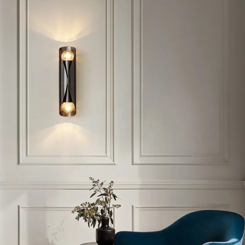 Applique murale — LED moderne en cuivre pour intérieur élégant