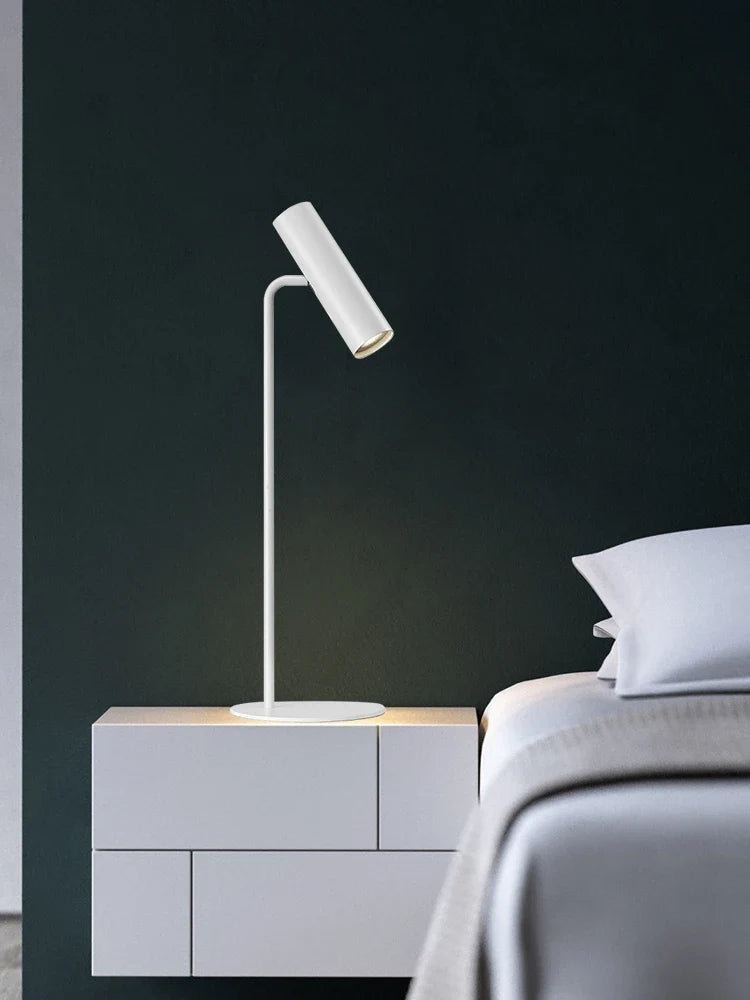 lampe de bureau minimaliste design pour décoration intérieure
