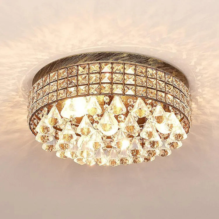 Plafonnier en cristal design moderne pour intérieur élégant Lucine Rêverie - Reflets Étincelants & Décor Élégant
