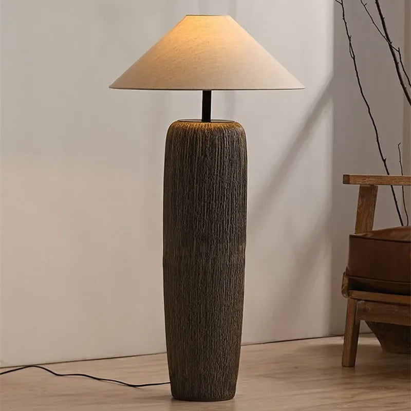 Lampe Japonaise en Céramique Melchior Chant - Matière Délicate & Présence Singulière