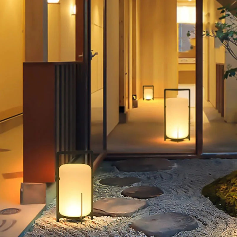 Lampadaire moderne solaire pour intérieur et extérieur – Orélian Orée