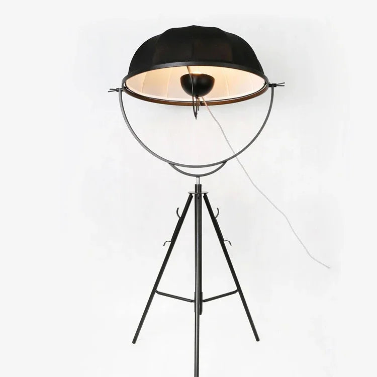 Lampadaire — Loft trépied LED réglable forme satellite