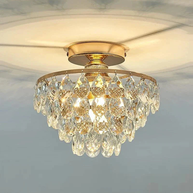 Plafonnier moderne en cristal pour intérieur élégant et raffiné Alix Résonance - Jeux de Reflets & Présence Raffinée