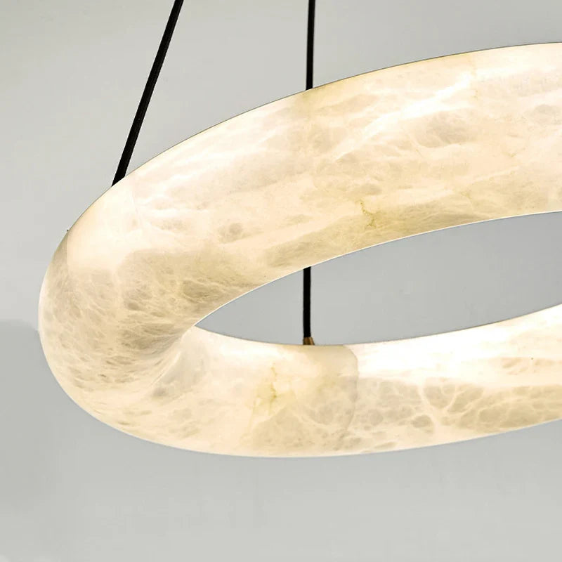Lustre — En marbre naturel espagnol pour hôtel luxueux