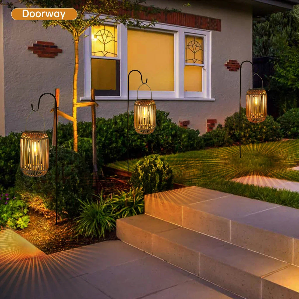Lanterne solaire bohème en rotin à suspendre pour jardin – Rothéa