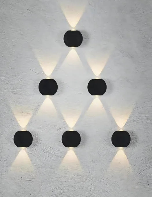 Applique murale led étanche moderne pour intérieur extérieur décoratif Isaline Vallée - Présence Moderne & Harmonie Intérieure