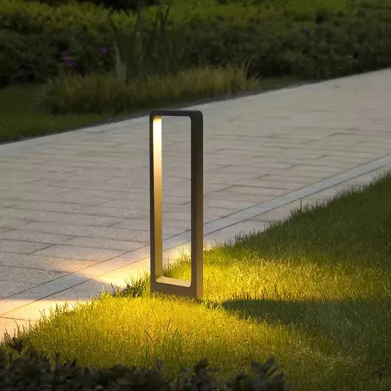 Borne lumineuse extérieure LED 7 W noire en aluminium pour jardin – Noriale