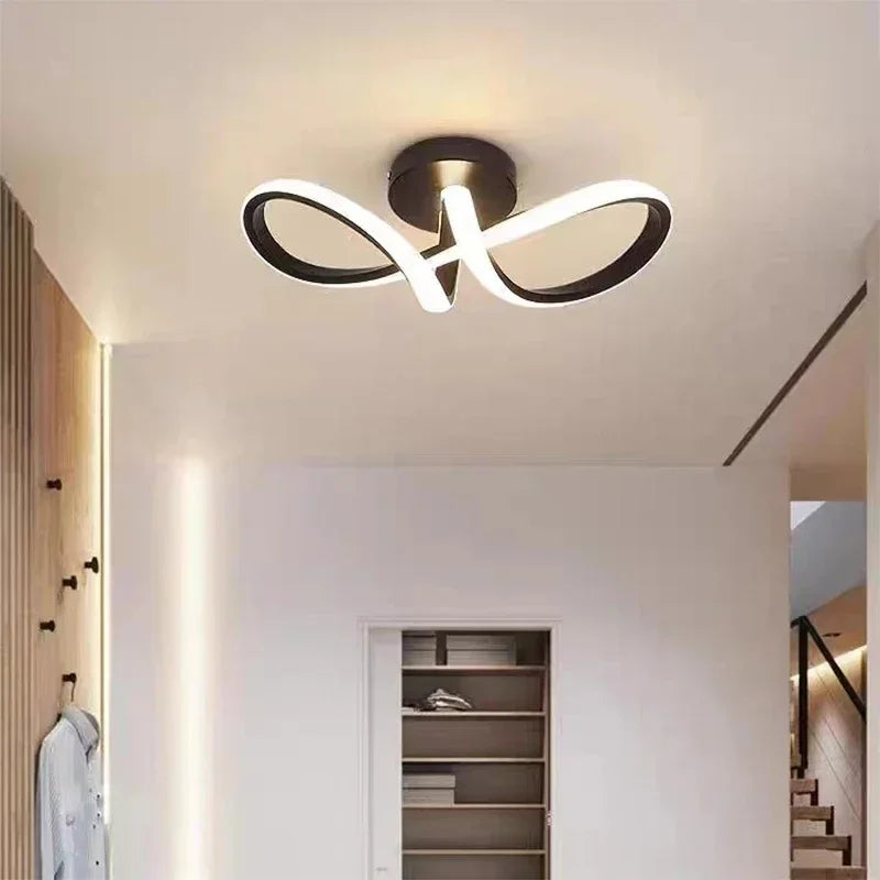 Plafonnier led moderne minimaliste pour allée entrée et escalier Bérénice Virgule - Une Présence Sobre et Élégante