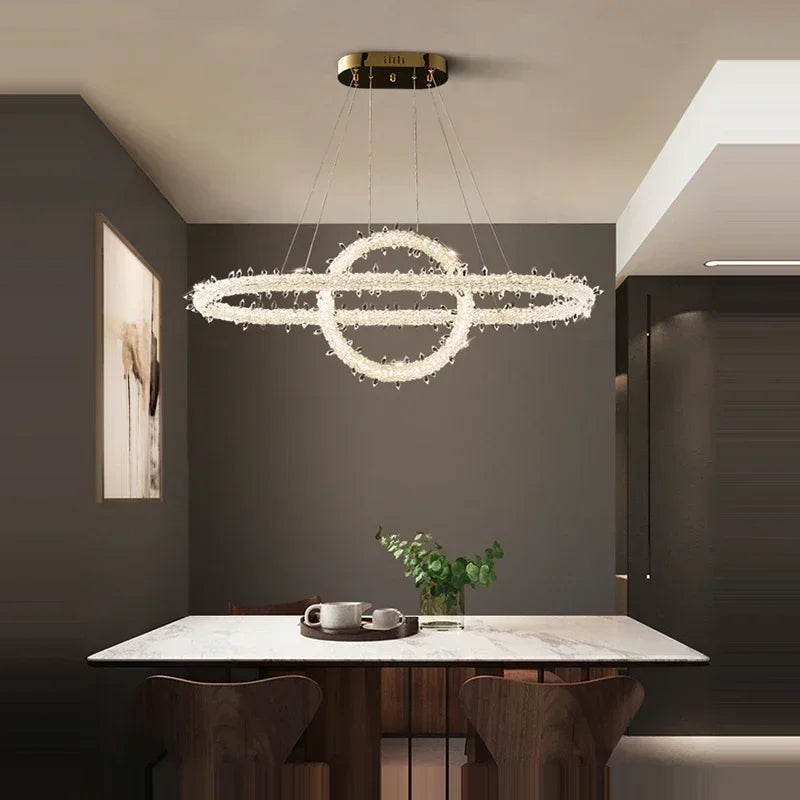 Lustre — Moderne en cristal design pour décoration intérieure élégante