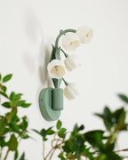 Vivid Applique Murale Élégante Fleur de Lys Blanche - Neutralighting