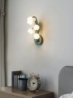 Vivid Applique Murale Élégante Fleur de Lys Blanche - Neutralighting