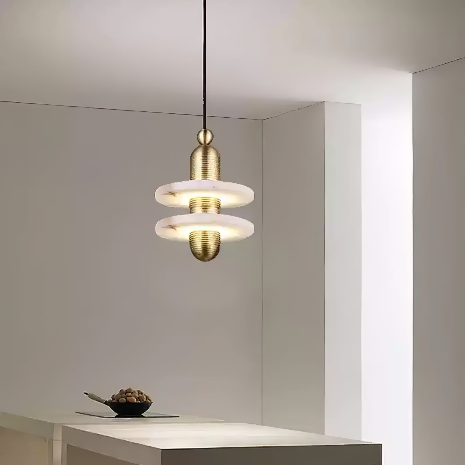 Orion Suspension Laiton Brossé Alabastre - Neutralighting