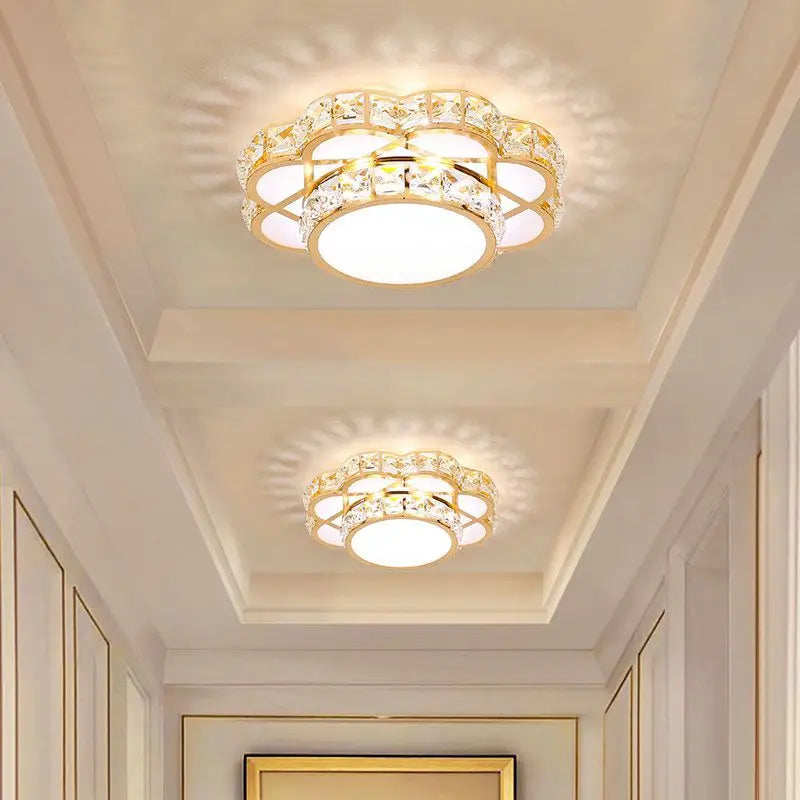Plafonnier moderne en cristal design floral pour tous les espaces Léandre Chant - Reflets Étincelants & Décor Élégant