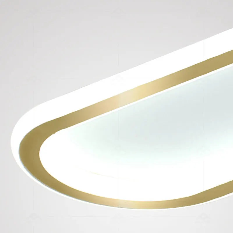 Plafonnier moderne à leds pour éclairage créatif polyvalent Léonie Solstice - Une Note Actuelle dans le Décor